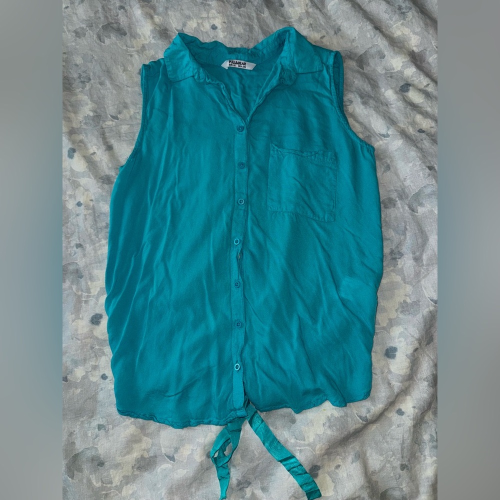 Pull&Bear Teal Sleeveless Collared Button-Down Shirt w/ back cut out